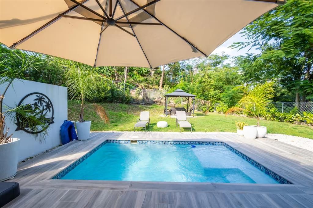 На продажу: $559,000 (2 спален, 1 ванн, 918 Квадратных фут)