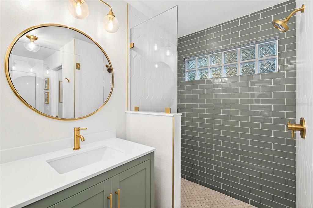 For Sale: $370,000 (3 beds, 2 baths, 1791 Square Feet)