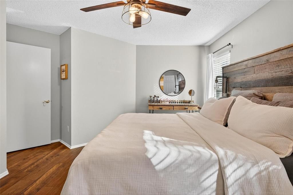 For Sale: $370,000 (3 beds, 2 baths, 1791 Square Feet)