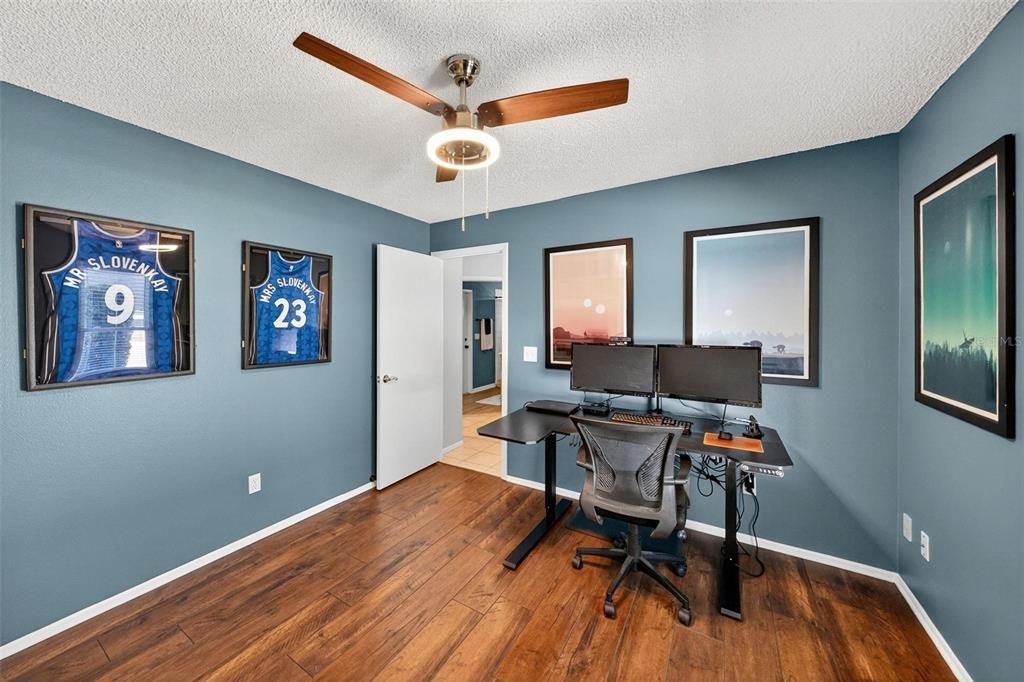 For Sale: $370,000 (3 beds, 2 baths, 1791 Square Feet)