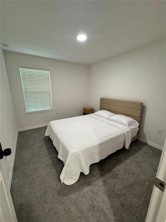 For Rent: $2,700 (4 beds, 2 baths, 1856 Square Feet)