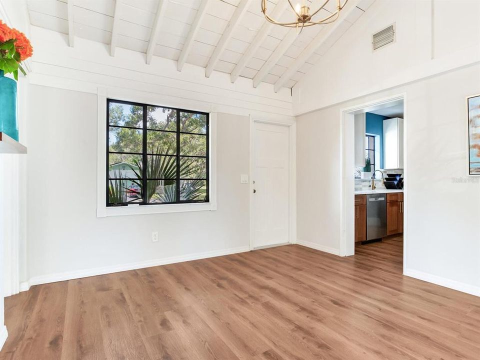 Active With Contract: $599,000 (3 beds, 2 baths, 1530 Square Feet)