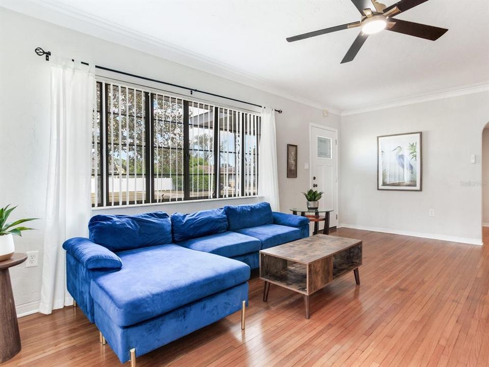 Active With Contract: $599,000 (3 beds, 2 baths, 1530 Square Feet)