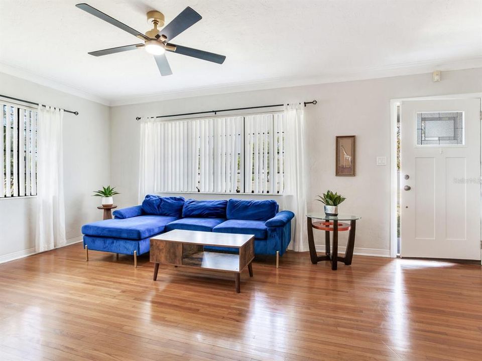 Active With Contract: $599,000 (3 beds, 2 baths, 1530 Square Feet)