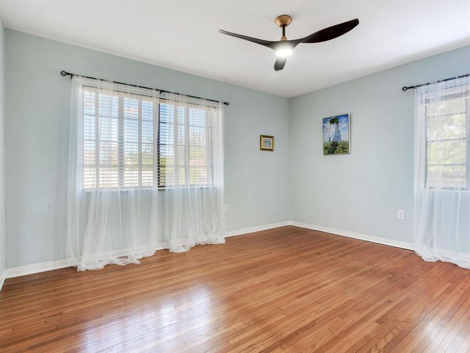 Active With Contract: $599,000 (3 beds, 2 baths, 1530 Square Feet)