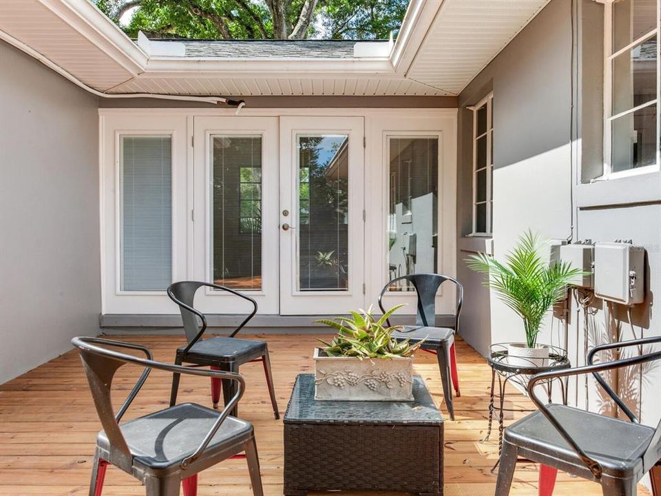 Active With Contract: $599,000 (3 beds, 2 baths, 1530 Square Feet)