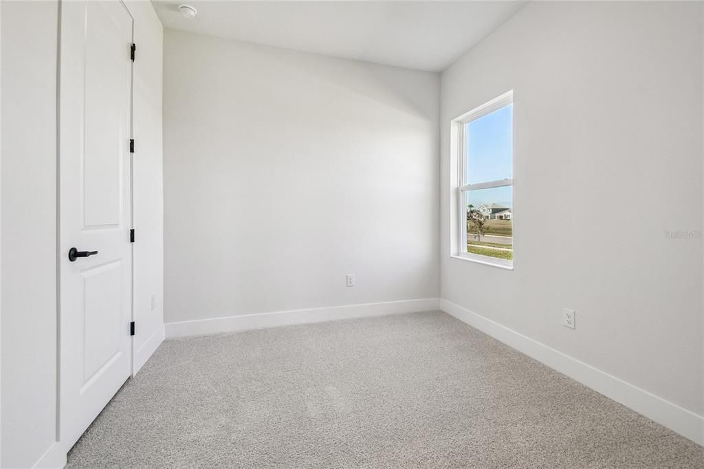 Activo con contrato: $499,990 (3 camas, 2 baños, 2123 Pies cuadrados)