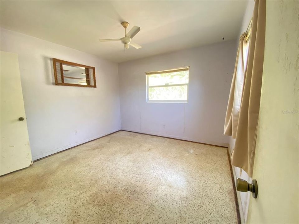 Active With Contract: $349,000 (3 beds, 2 baths, 1283 Square Feet)