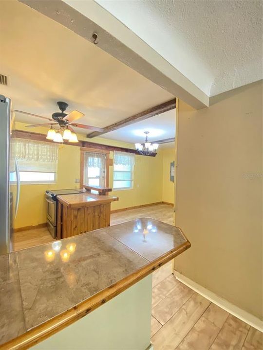 Active With Contract: $349,000 (3 beds, 2 baths, 1283 Square Feet)