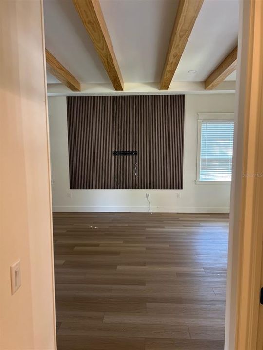 For Rent: $3,600 (3 beds, 2 baths, 1584 Square Feet)