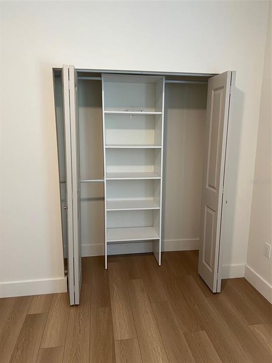 For Rent: $3,600 (3 beds, 2 baths, 1584 Square Feet)