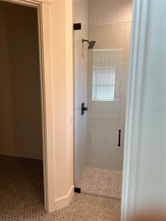 For Rent: $3,600 (3 beds, 2 baths, 1584 Square Feet)