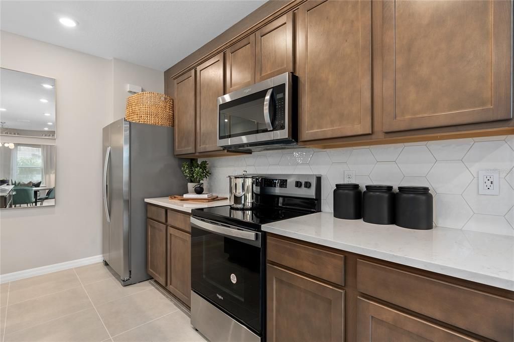 En Venta: $474,990 (4 camas, 2 baños, 1770 Pies cuadrados)