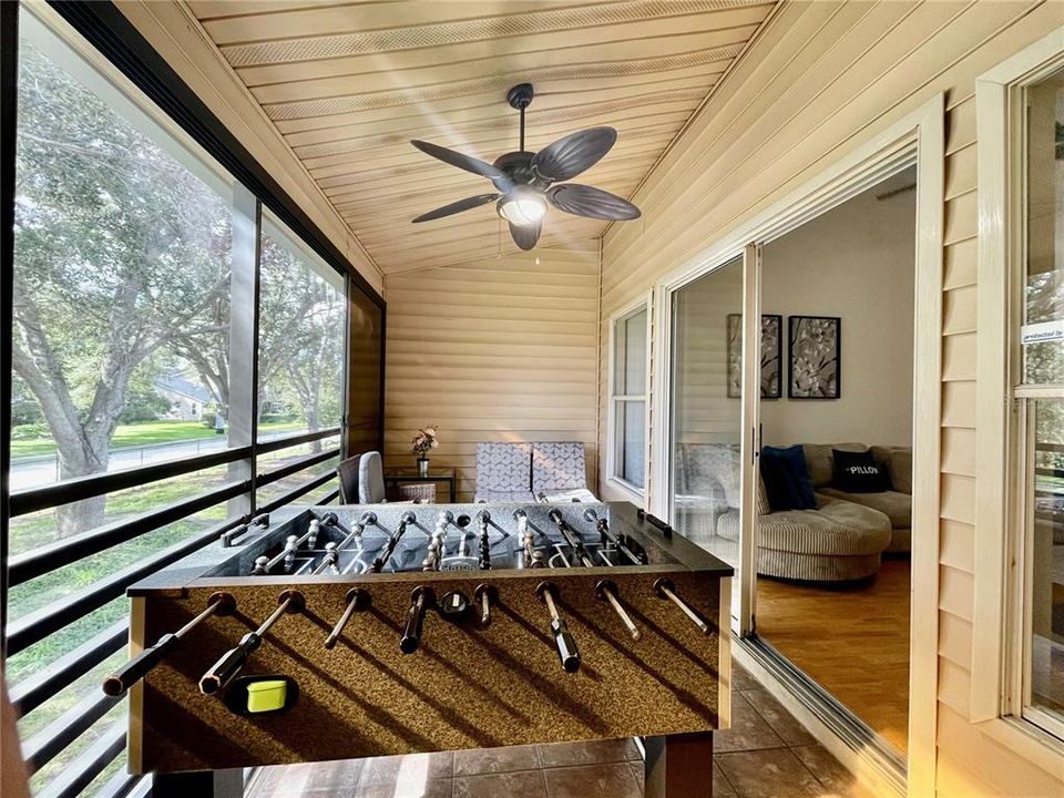 For Rent: $2,300 (3 beds, 2 baths, 1764 Square Feet)