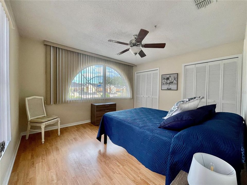 For Rent: $2,300 (3 beds, 2 baths, 1764 Square Feet)