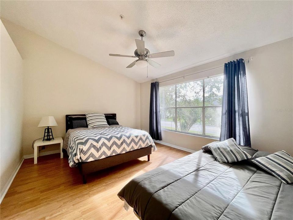 For Rent: $2,300 (3 beds, 2 baths, 1764 Square Feet)