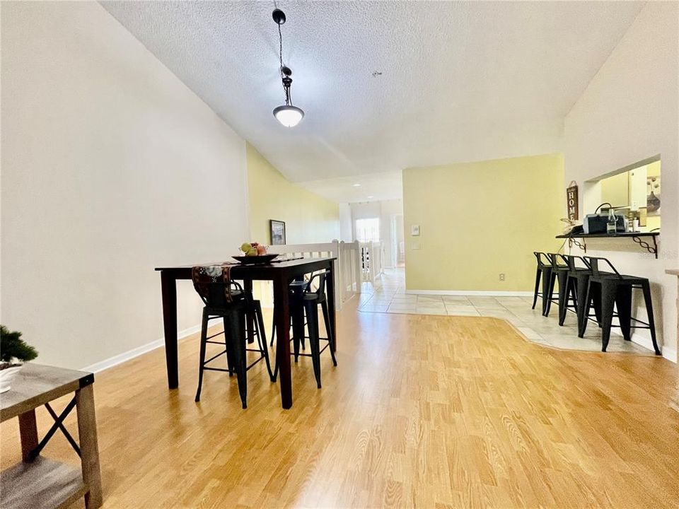 For Rent: $2,300 (3 beds, 2 baths, 1764 Square Feet)