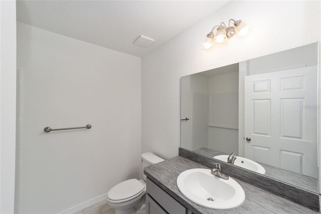 For Sale: $207,000 (3 beds, 2 baths, 1003 Square Feet)