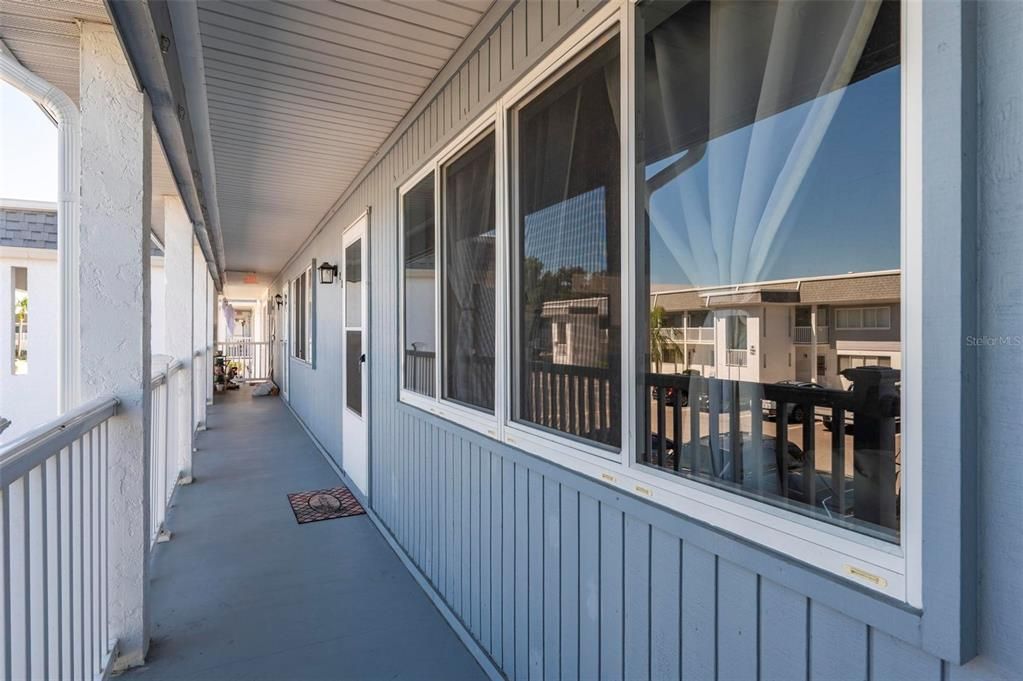 Activo con contrato: $115,000 (2 camas, 1 baños, 987 Pies cuadrados)