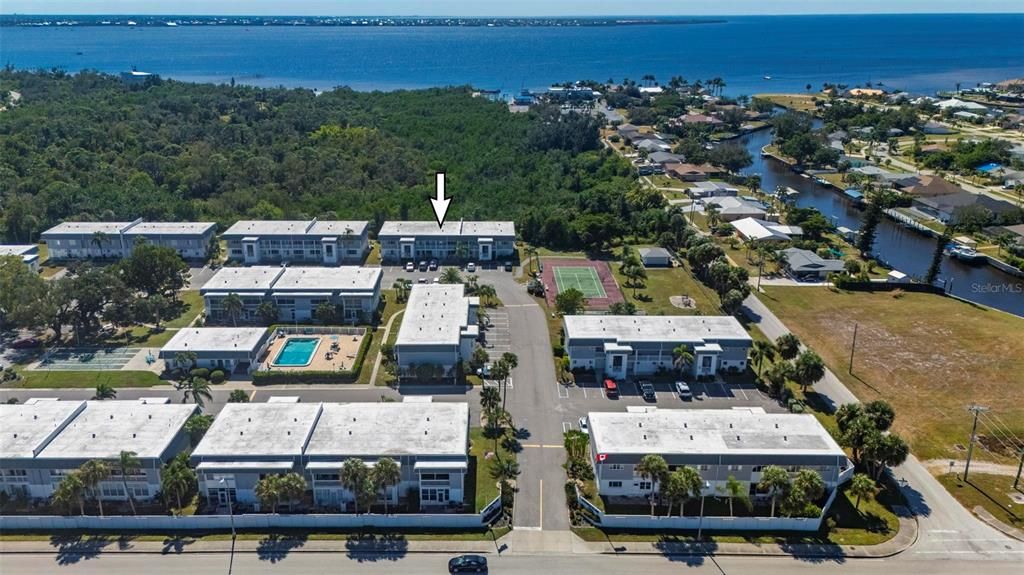 Activo con contrato: $115,000 (2 camas, 1 baños, 987 Pies cuadrados)