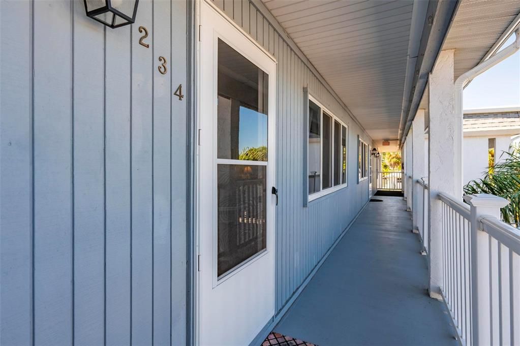 Activo con contrato: $115,000 (2 camas, 1 baños, 987 Pies cuadrados)