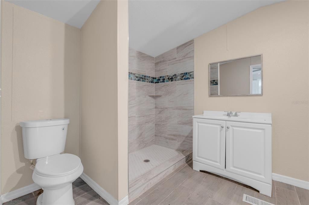 En Renta: $1,595 (3 camas, 2 baños, 1008 Pies cuadrados)