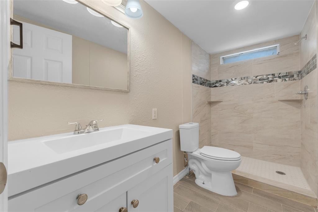 En Renta: $1,595 (3 camas, 2 baños, 1008 Pies cuadrados)