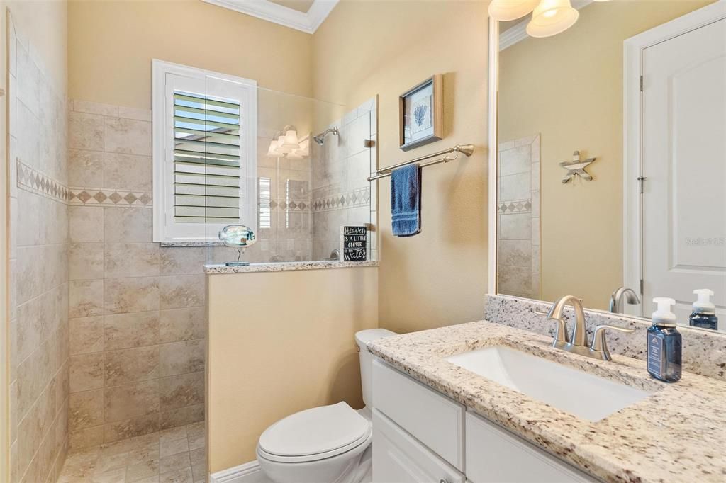 En Venta: $549,900 (4 camas, 3 baños, 2532 Pies cuadrados)