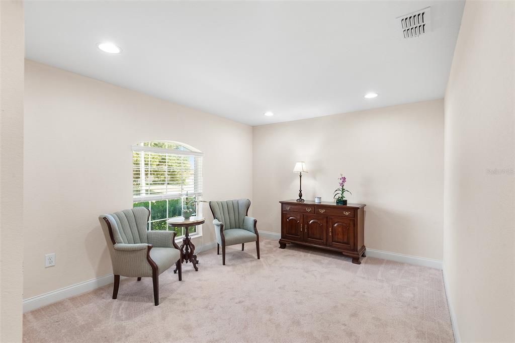 For Sale: $359,999 (3 beds, 2 baths, 1859 Square Feet)