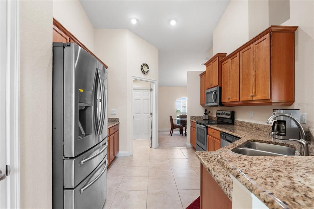 For Sale: $359,999 (3 beds, 2 baths, 1859 Square Feet)