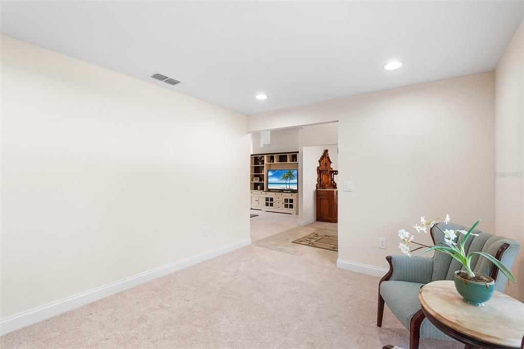 For Sale: $359,999 (3 beds, 2 baths, 1859 Square Feet)