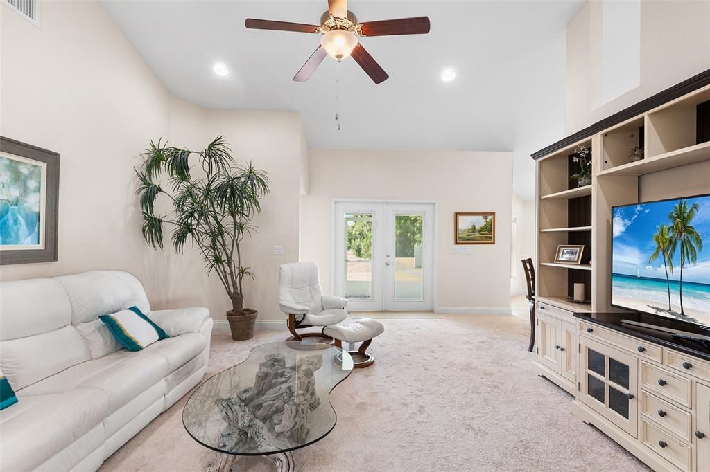 For Sale: $359,999 (3 beds, 2 baths, 1859 Square Feet)