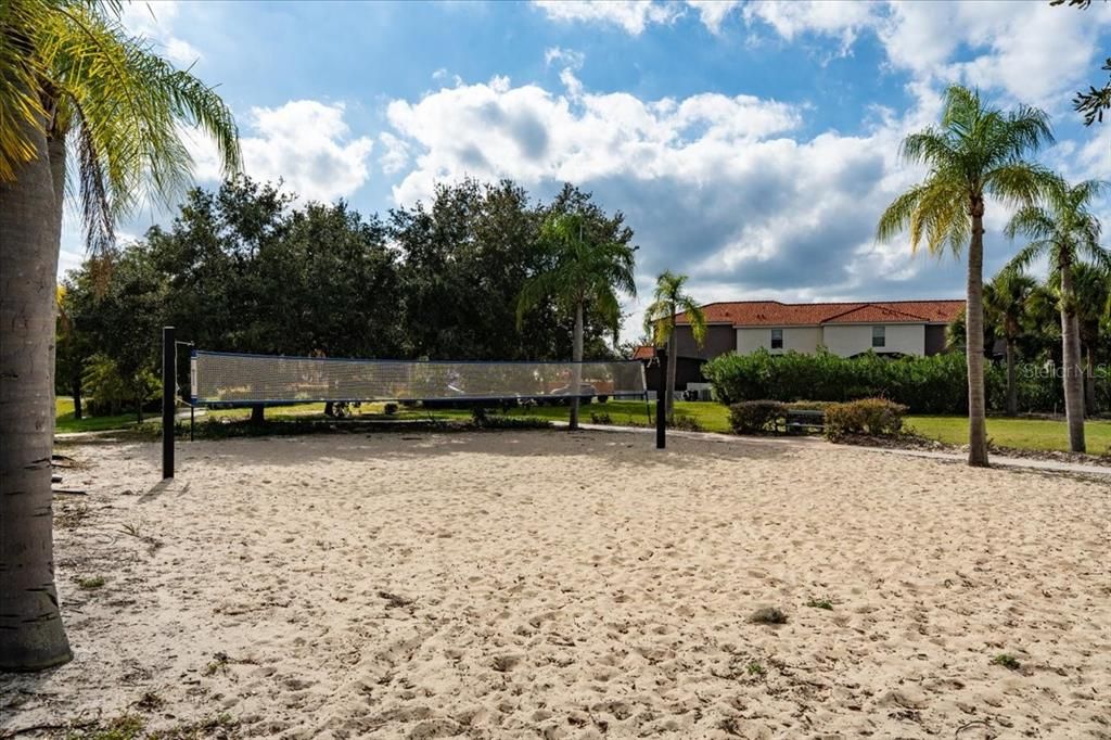 待售: $560,000 (6 贝兹, 5 浴室, 3512 平方英尺)