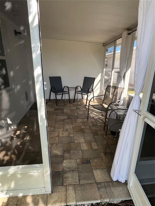 待售: $395,000 (2 贝兹, 2 浴室, 1400 平方英尺)