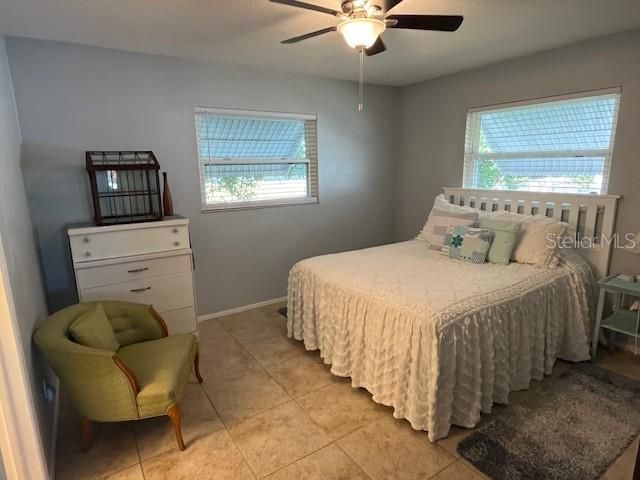 待售: $395,000 (2 贝兹, 2 浴室, 1400 平方英尺)