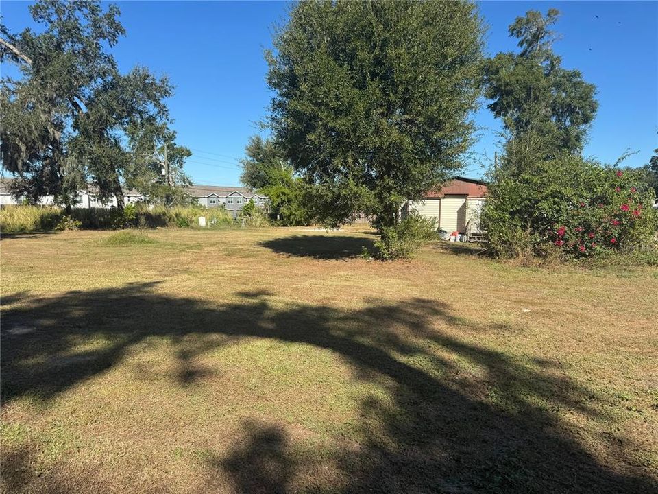 合同活跃: $284,900 (3 贝兹, 2 浴室, 1152 平方英尺)