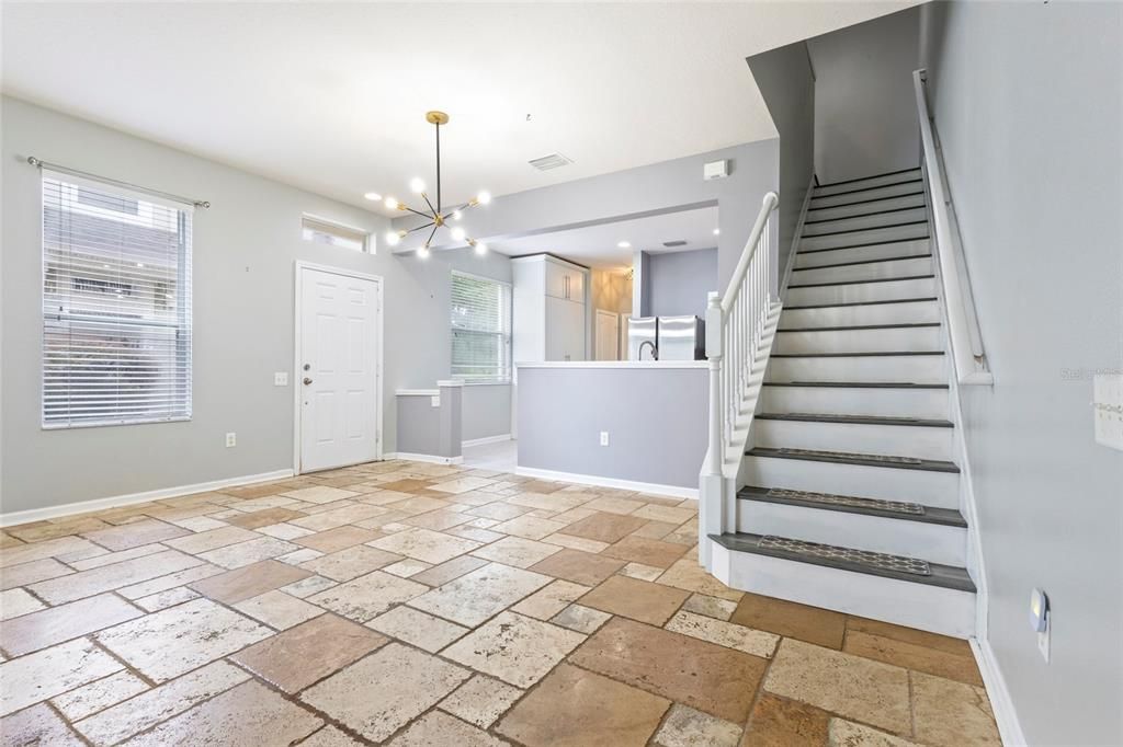 Active With Contract: $279,900 (3 beds, 2 baths, 1596 Square Feet)