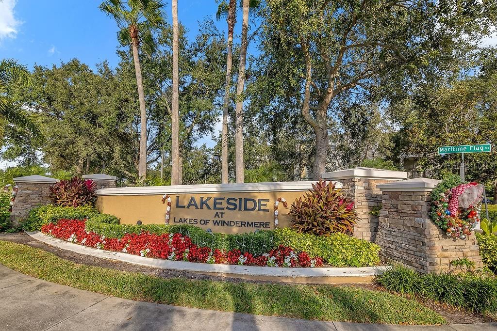 Active With Contract: $2,600 (3 beds, 2 baths, 1881 Square Feet)