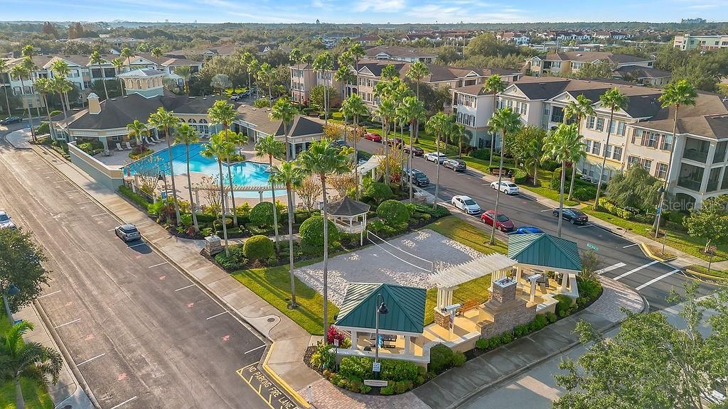 Active With Contract: $2,600 (3 beds, 2 baths, 1881 Square Feet)