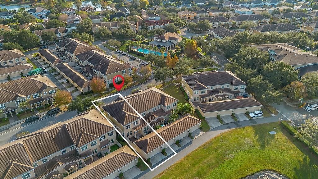 Active With Contract: $2,600 (3 beds, 2 baths, 1881 Square Feet)