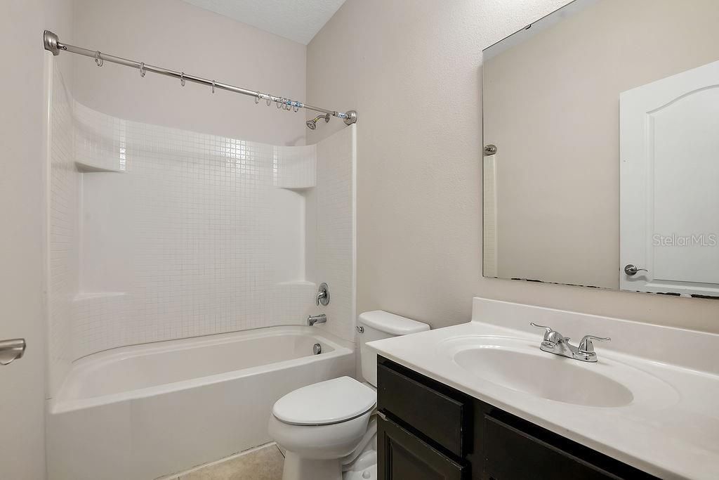 Active With Contract: $2,600 (3 beds, 2 baths, 1881 Square Feet)