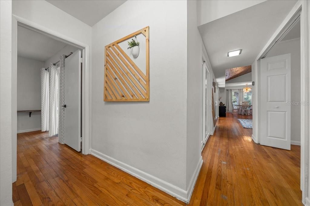 For Sale: $365,000 (3 beds, 2 baths, 2028 Square Feet)