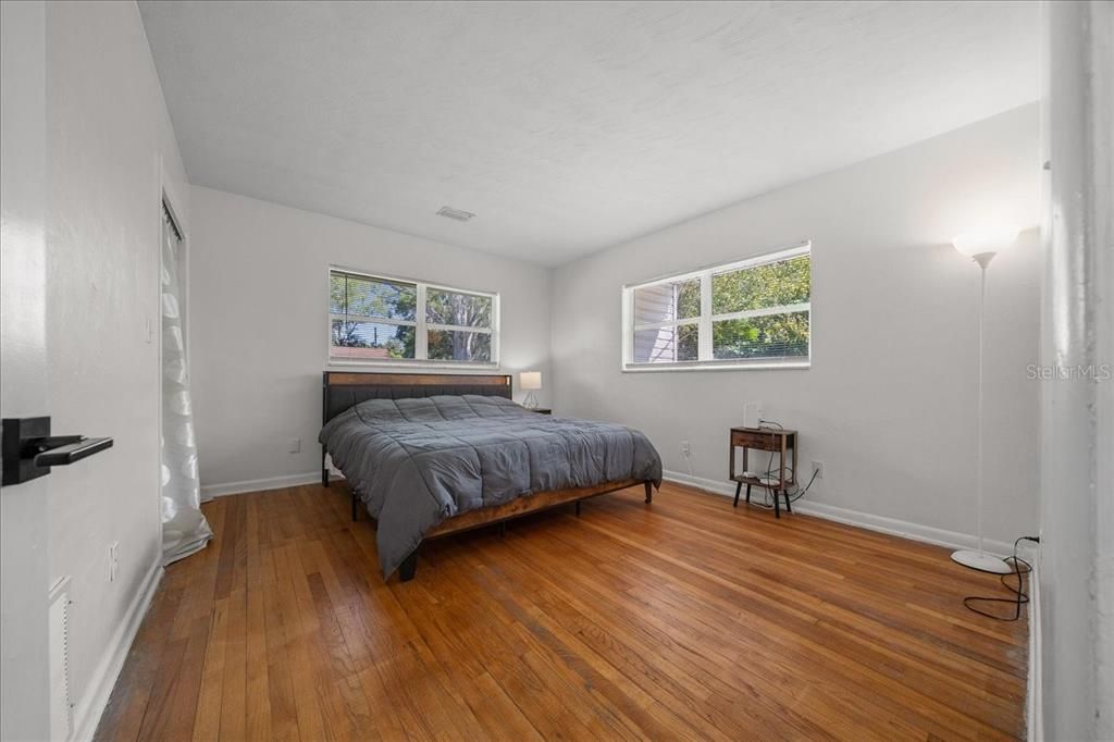 For Sale: $365,000 (3 beds, 2 baths, 2028 Square Feet)