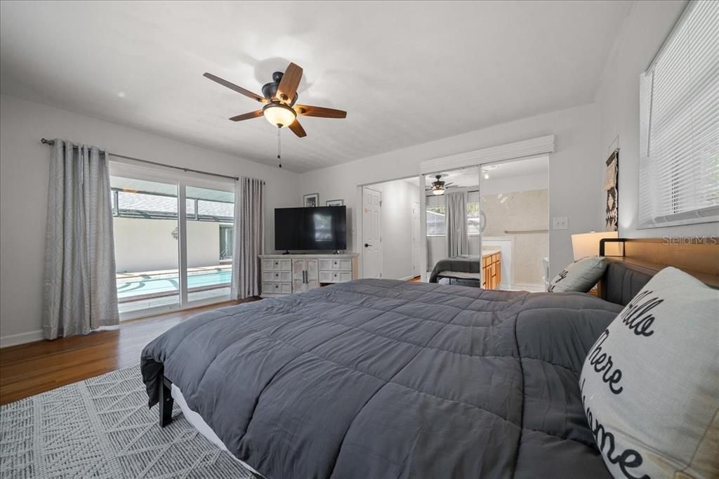 For Sale: $365,000 (3 beds, 2 baths, 2028 Square Feet)