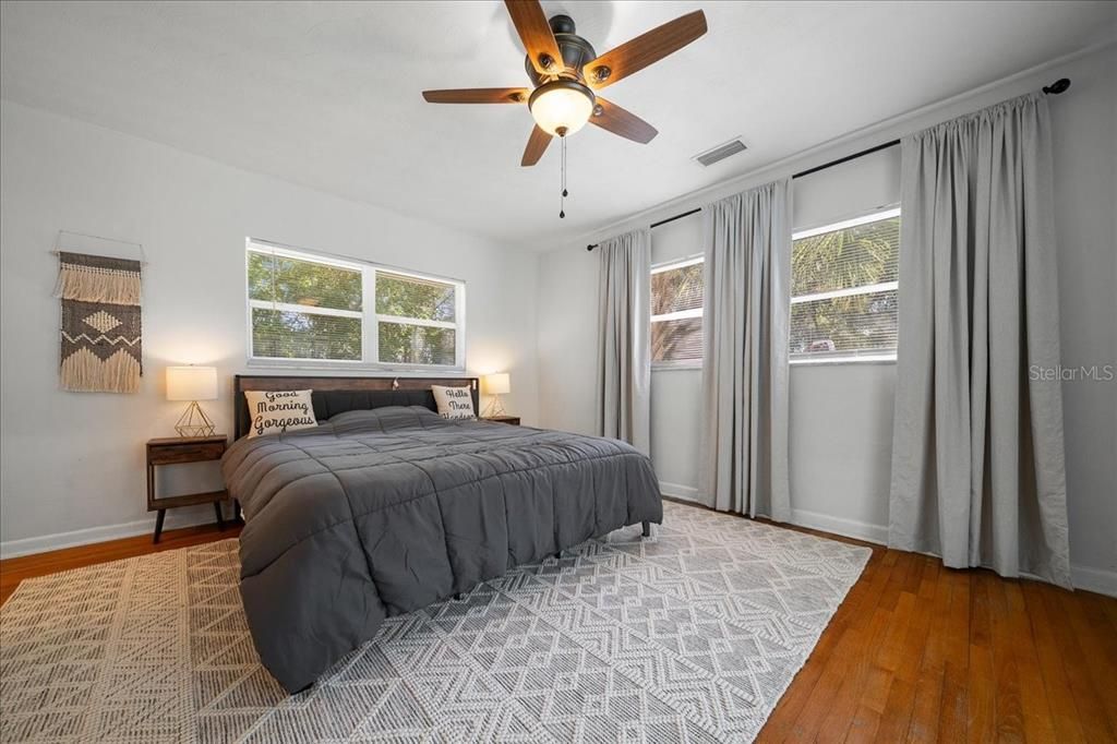 For Sale: $365,000 (3 beds, 2 baths, 2028 Square Feet)