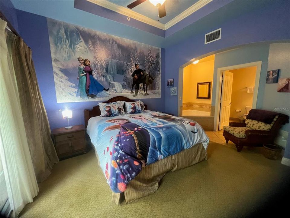 На продажу: $298,000 (3 спален, 3 ванн, 2124 Квадратных фут)