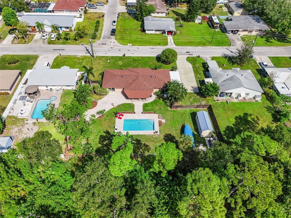 Activo con contrato: $450,000 (3 camas, 2 baños, 1555 Pies cuadrados)