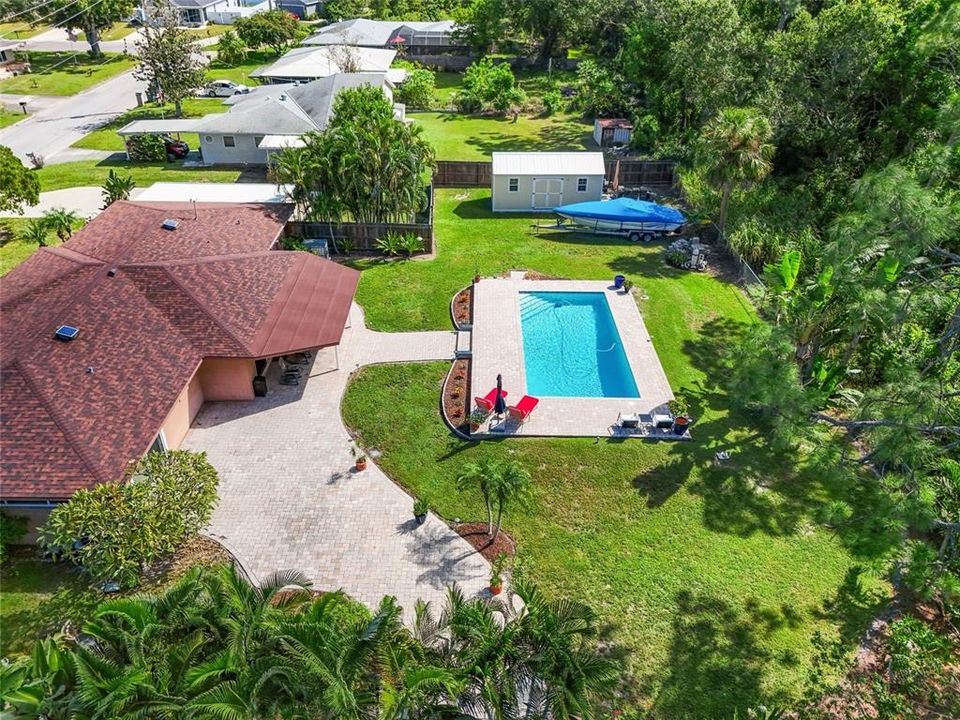 Activo con contrato: $450,000 (3 camas, 2 baños, 1555 Pies cuadrados)