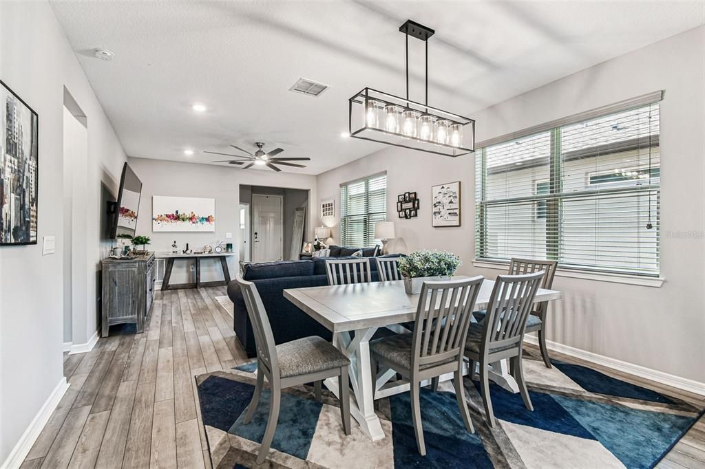 En Renta: $2,795 (2 camas, 2 baños, 1480 Pies cuadrados)