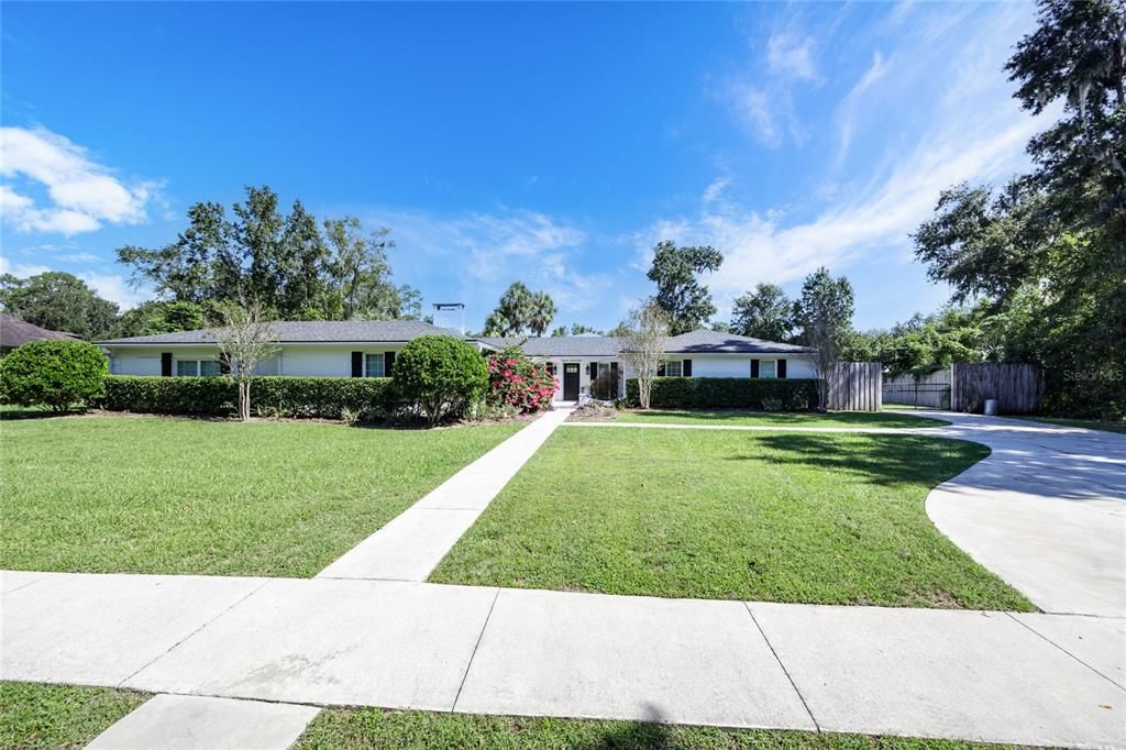 待售: $780,000 (5 贝兹, 3 浴室, 3426 平方英尺)